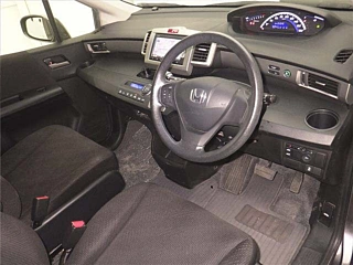 HONDA FREED 2015