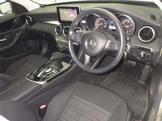MERCEDES BENZ C CLASS 2016