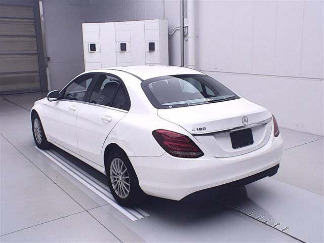 MERCEDES BENZ C CLASS 2016