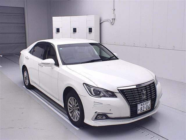 TOYOTA CROWN 2016