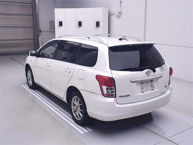 TOYOTA COROLLA FIELDER 2010