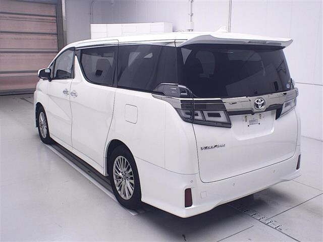 TOYOTA VELLFIRE 2018