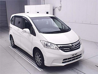 HONDA FREED 2012