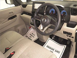 NISSAN ROOX 2021