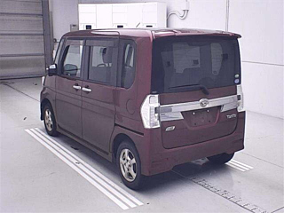 DAIHATSU TANTO 2014