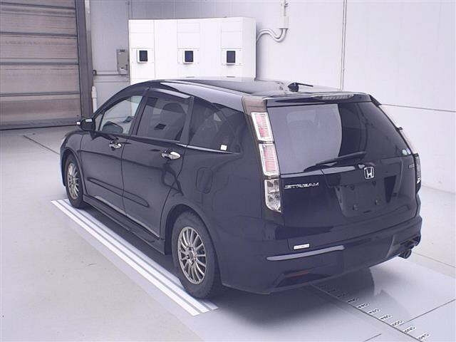 HONDA STREAM 2012