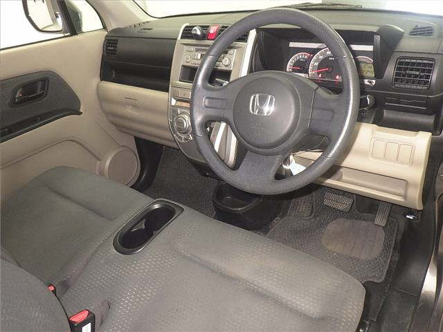 HONDA ZEST 2010