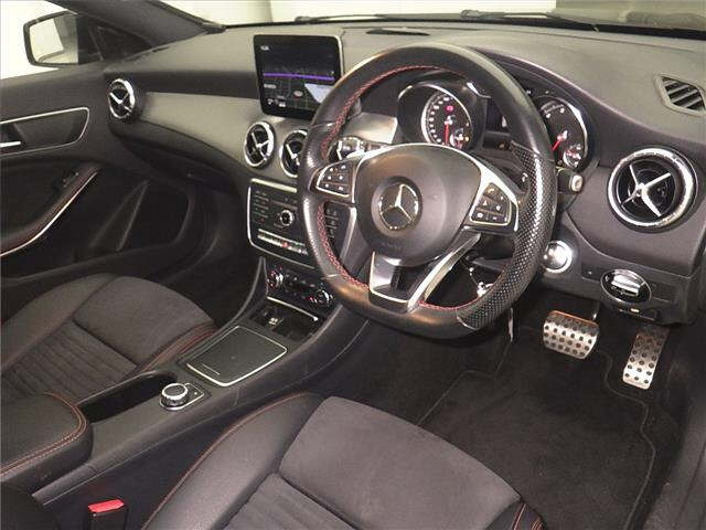 MERCEDES BENZ CLA CLASS 2017