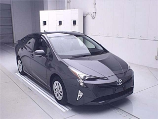 TOYOTA PRIUS 2016