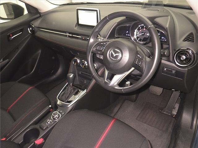 MAZDA DEMIO 2015