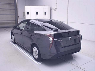 TOYOTA PRIUS 2016