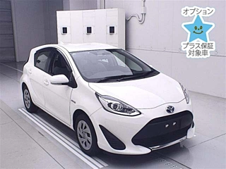 TOYOTA AQUA 2020