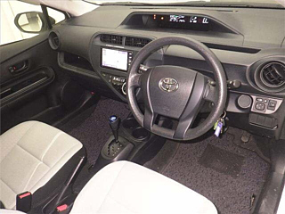 TOYOTA AQUA 2020