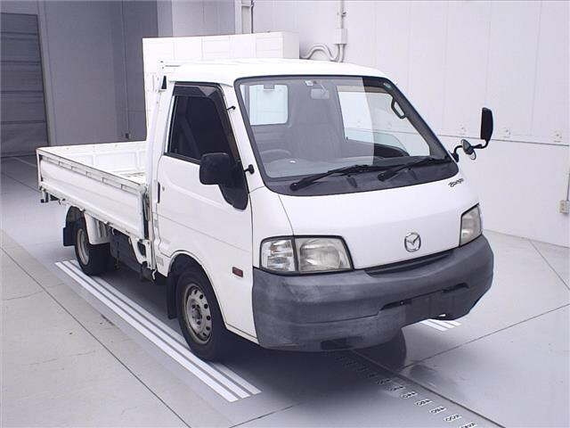 MAZDA BONGO 2012