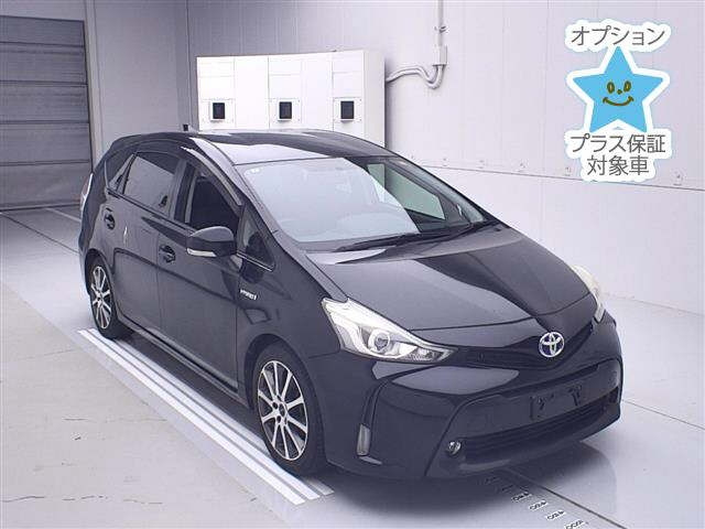 TOYOTA PRIUS ALPHA 2016