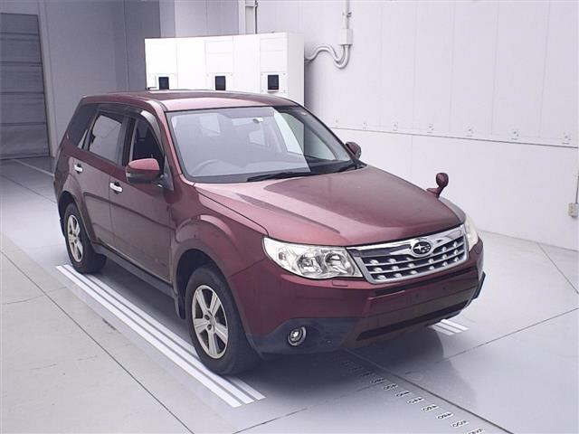 SUBARU FORESTER 2012
