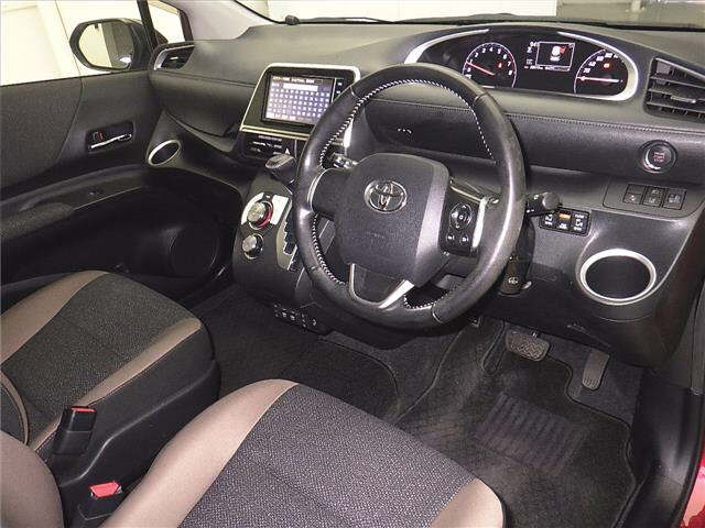 TOYOTA SIENTA 2020