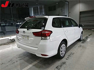 TOYOTA COROLLA FIELDER 2019