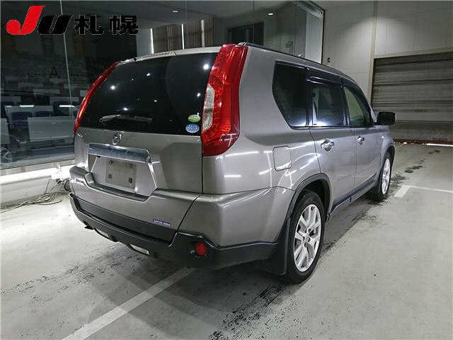 NISSAN X-TRAIL 2012