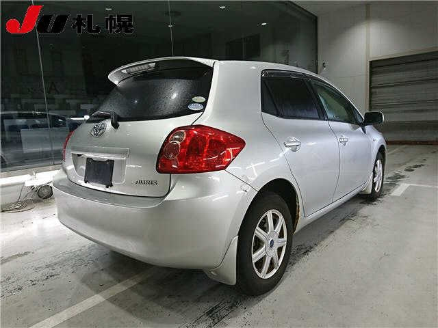 TOYOTA AURIS 2009