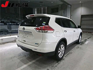 NISSAN X-TRAIL 2015