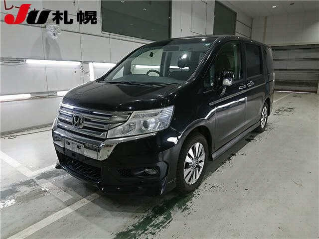 HONDA STEP WAGON 2014
