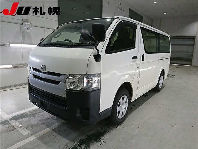 TOYOTA HIACE VAN 2014