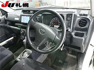TOYOTA SUCCEED 2019