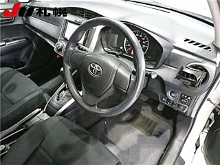 TOYOTA COROLLA FIELDER 2020