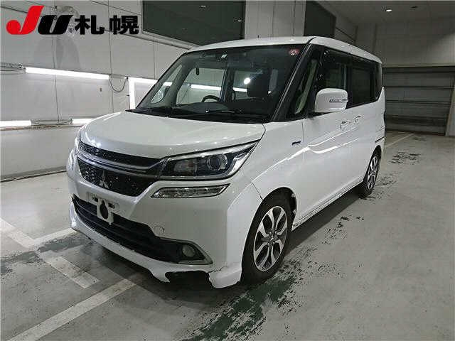 MITSUBISHI DELICA D2 2016