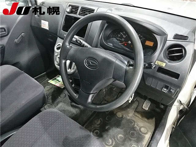 DAIHATSU MIRA 2013