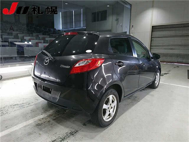 MAZDA DEMIO 2009