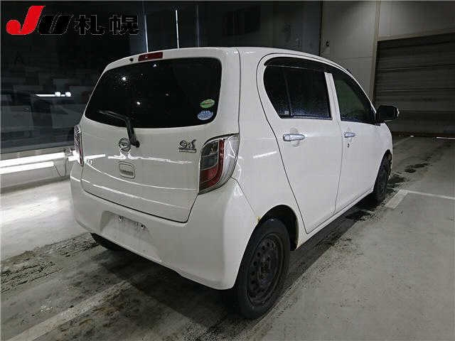 DAIHATSU MIRA E S 2012