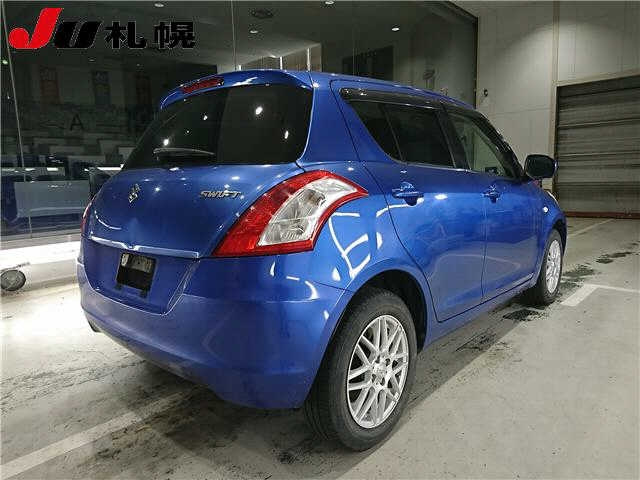 SUZUKI SWIFT 2011