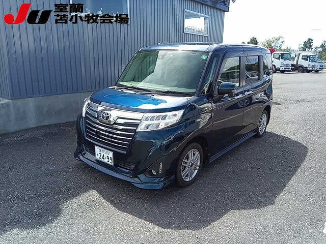 TOYOTA ROOMY 2017