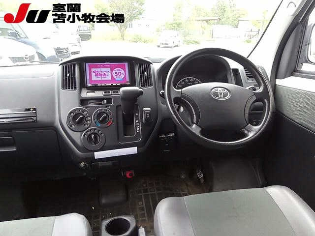 TOYOTA TOWN ACE VAN 2015