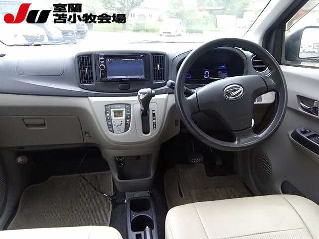 DAIHATSU MIRA E S 2012