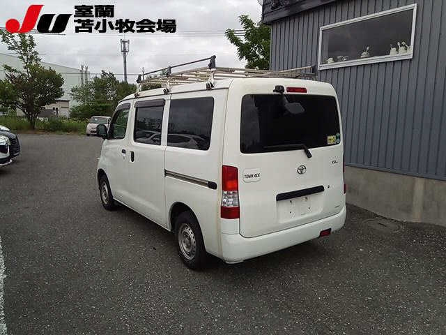TOYOTA TOWN ACE VAN 2015