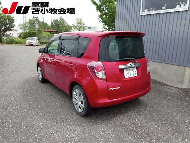 TOYOTA RACTIS 2010