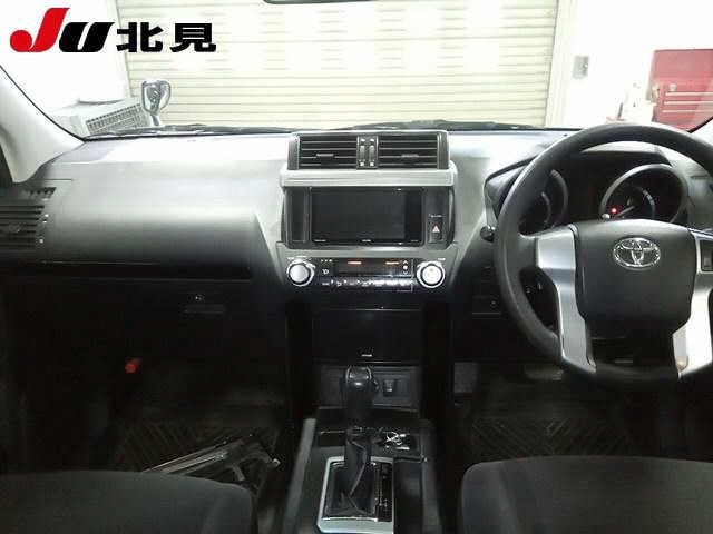 TOYOTA LAND CRUISER PRADO 2017