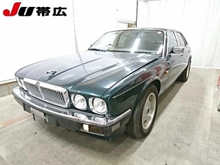 Заказать JAGUAR XJ SERIES