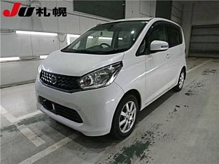 NISSAN DAYZ 2013
