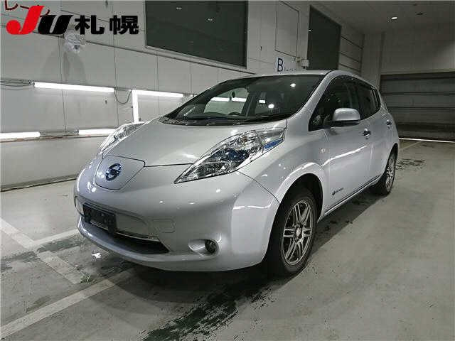 NISSAN LEAF 2014