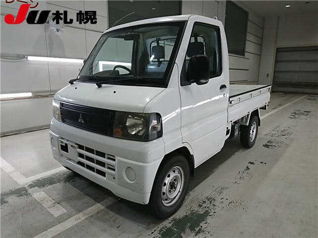 MITSUBISHI MINICAB TRUCK 2009