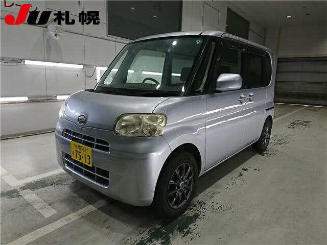 DAIHATSU TANTO 2013