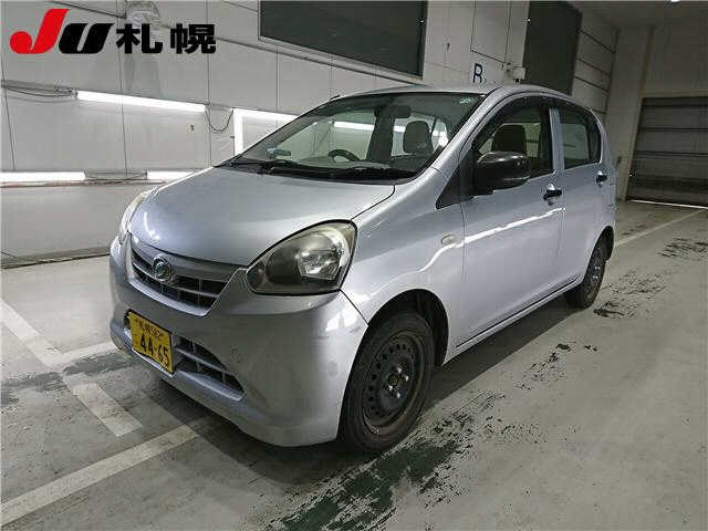 DAIHATSU MIRA E S 2013