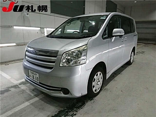 TOYOTA NOAH 2008