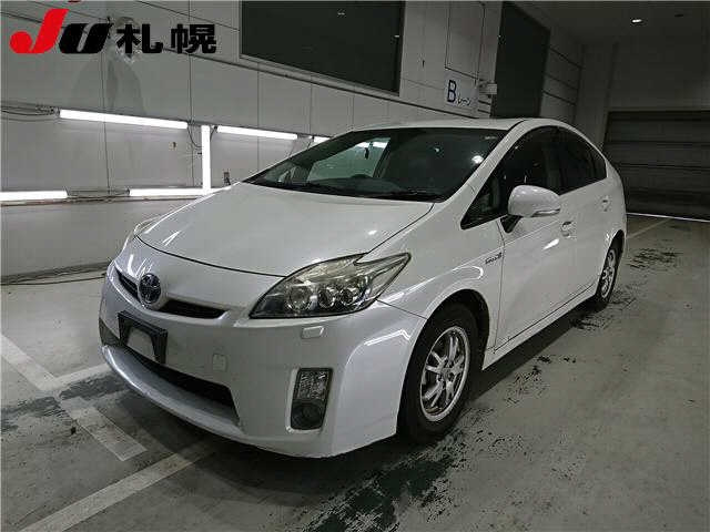 TOYOTA PRIUS 2010
