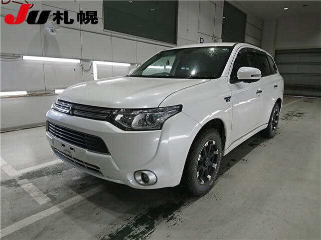 MITSUBISHI OUTLANDER PHEV 2013