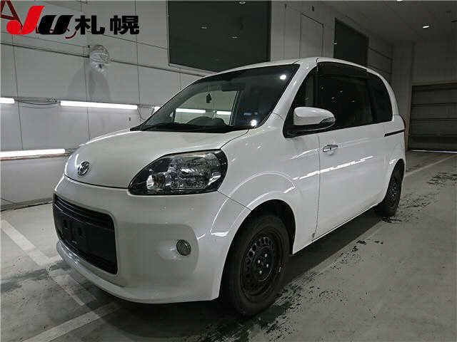 TOYOTA PORTE 2015